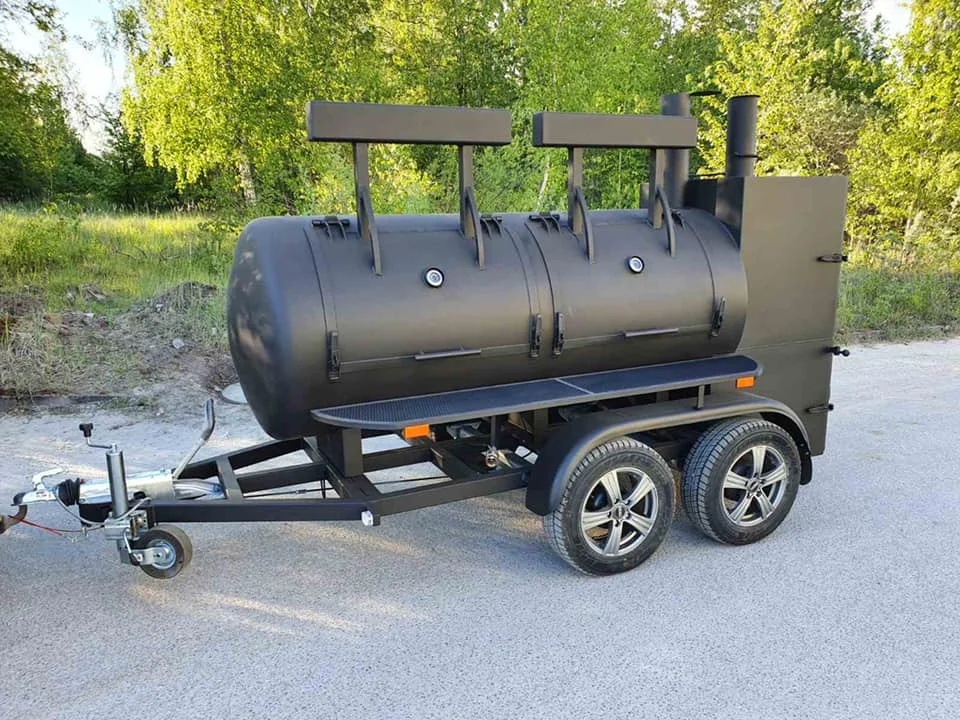 BM-4 XXL Reverse Flow BBQ Smoker Trailer – Custom-Built BBQ Smoker Trailer for Sale - Image 7