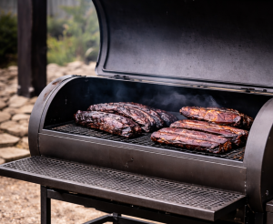 Franklin Offset Smoker double walled firebox heat retention